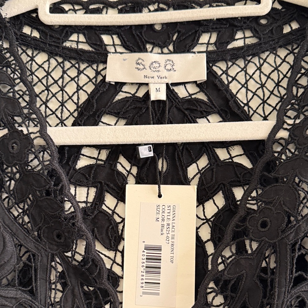 Sea Women's Black Gianna Lace Tie Front Top NWT - Picture 6 of 7